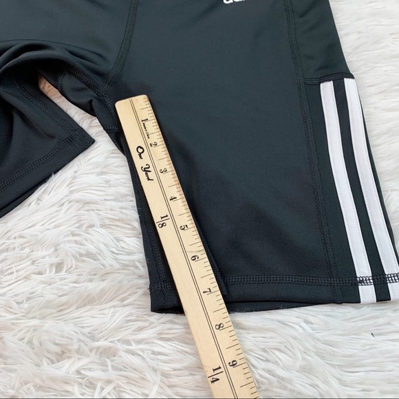 Adidas essential 3 stripe training biker shorts black white - Picture 4 of 10